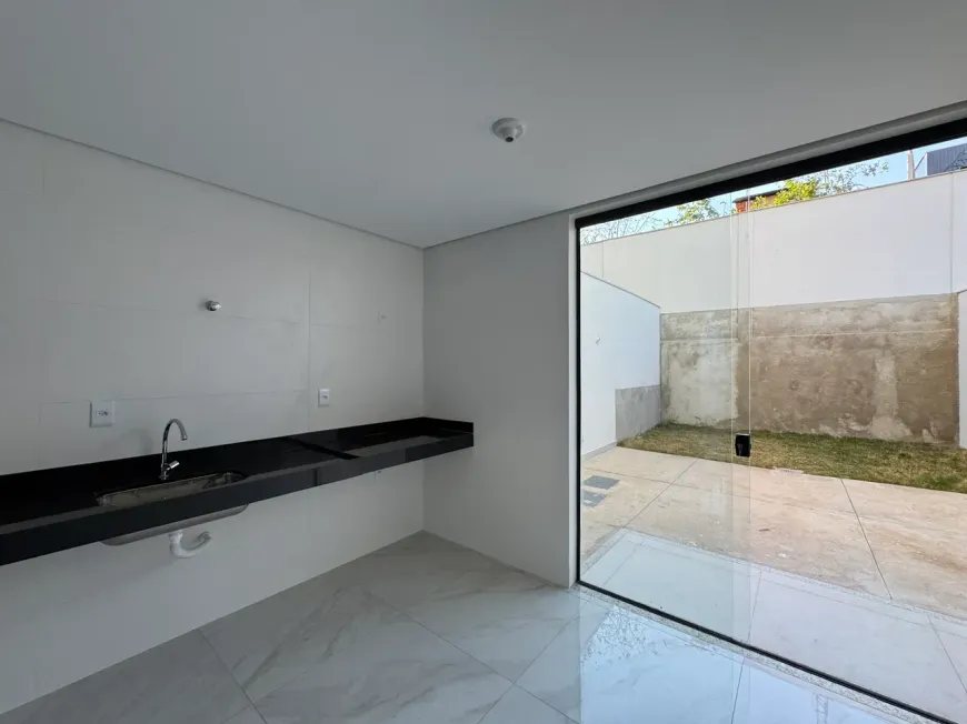 Casa Geminada Duplex Angola Betim MG — foto 5