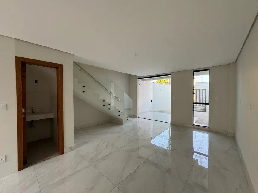 Casa Geminada Duplex Angola Betim MG — foto 7