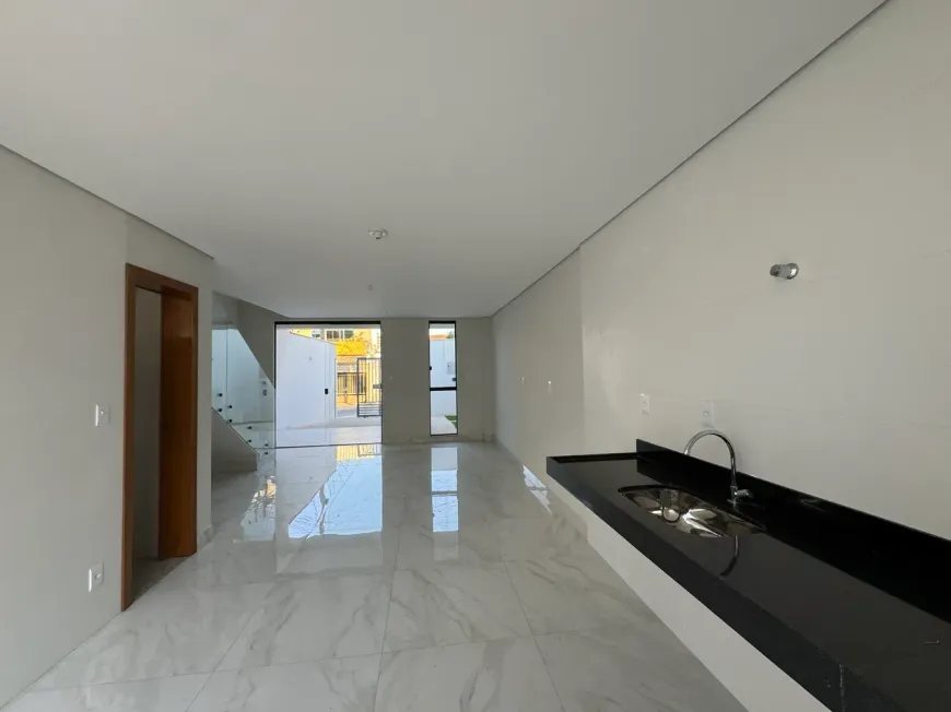 Casa Geminada Duplex Angola Betim MG — foto 4